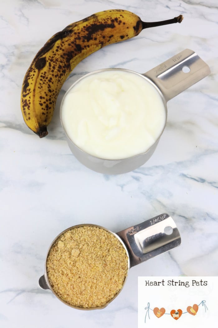 Picture of Banana Yogurt Dog Treats (Frozen Treats)